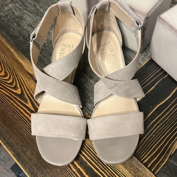 Naturalizer women's adele dress sandal sale